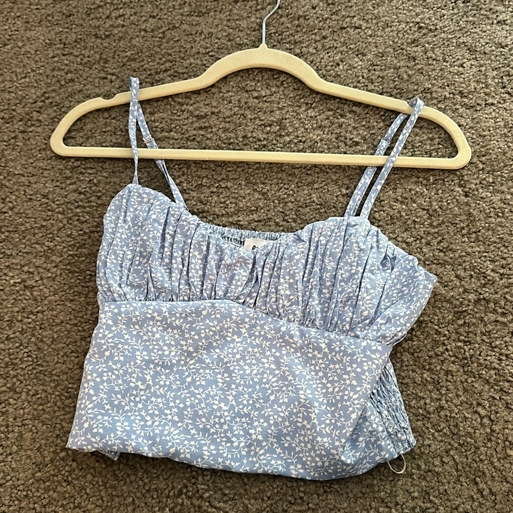 Blue floral crop top